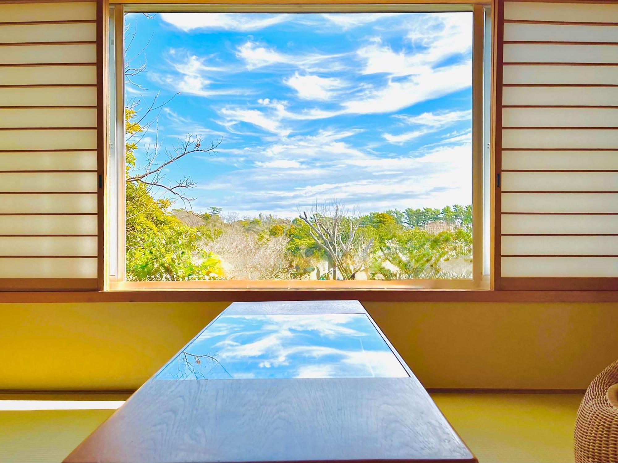 Cozy Villa With Hot Springs And Nature 伊东 外观 照片